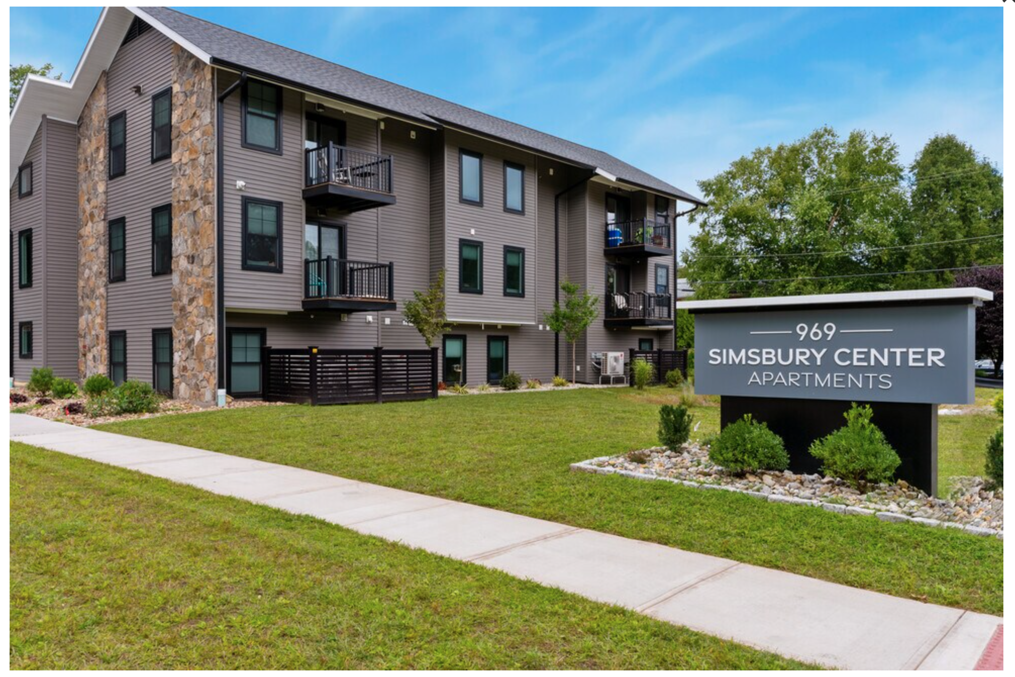 969 Hopmeadow Street - 307
